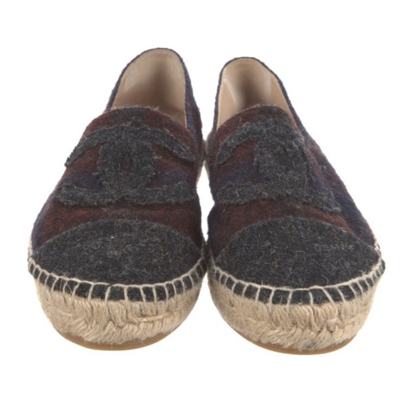 🔥AUTHENTIC CHANEL🔥INTERLOCKING CC LOGO WOOL ESPADRILLES LIKE NEW - Picture 5 of 7